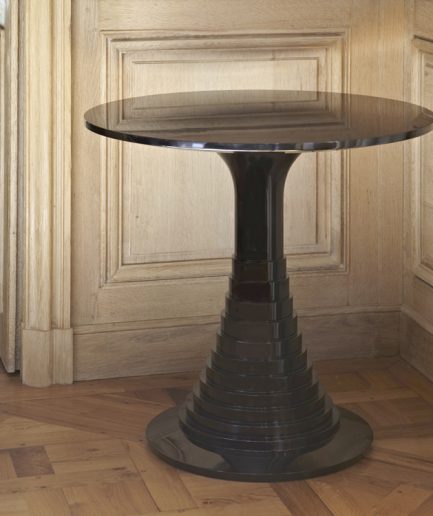 Lacquer Round Table